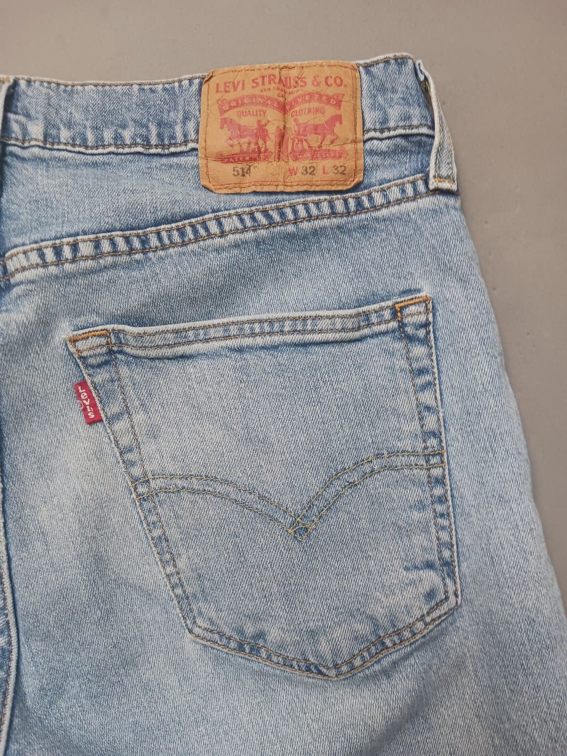 [32] 리바이스 514 연청워싱 슬림 스트레이트진 청바지 상품이미지9