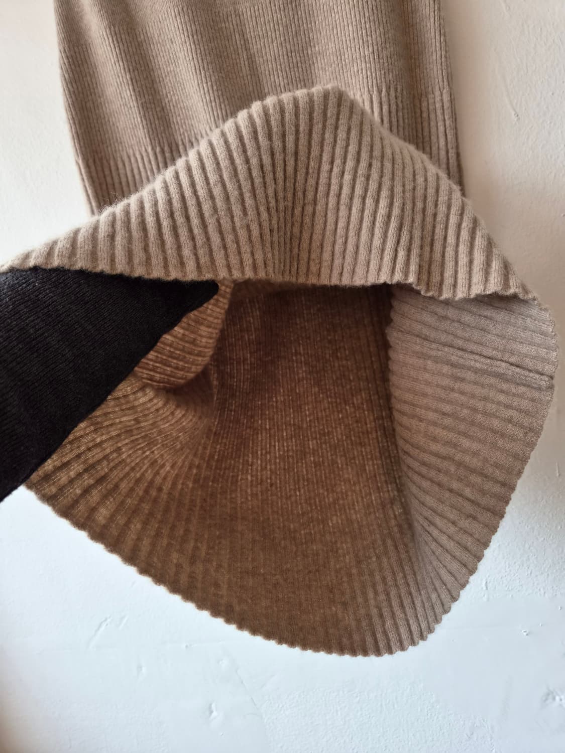 여성 베이지니트롱스커트 상품이미지4