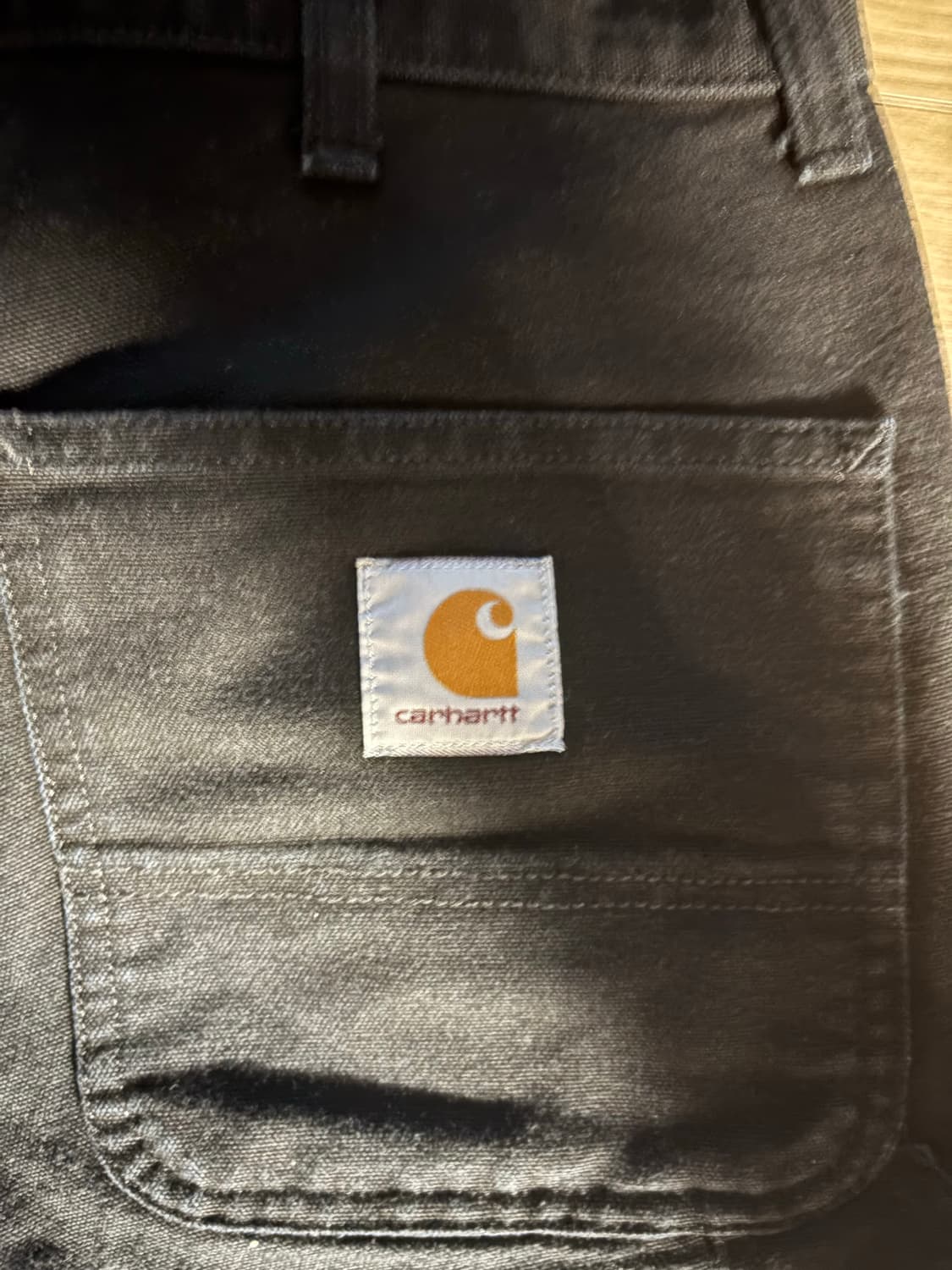 칼하트윕 싱글 니 쇼트 디어본 블랙 린스드 상품이미지5