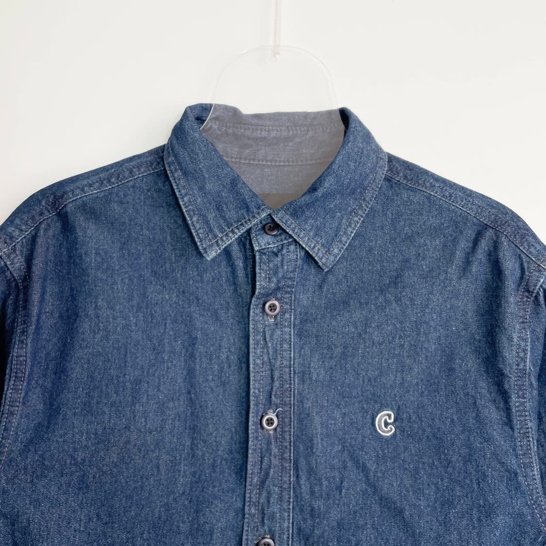 B1 커버낫(COVERNAT) 세미 오버핏 워싱 데님 셔츠 인디고 XS사 상품이미지2