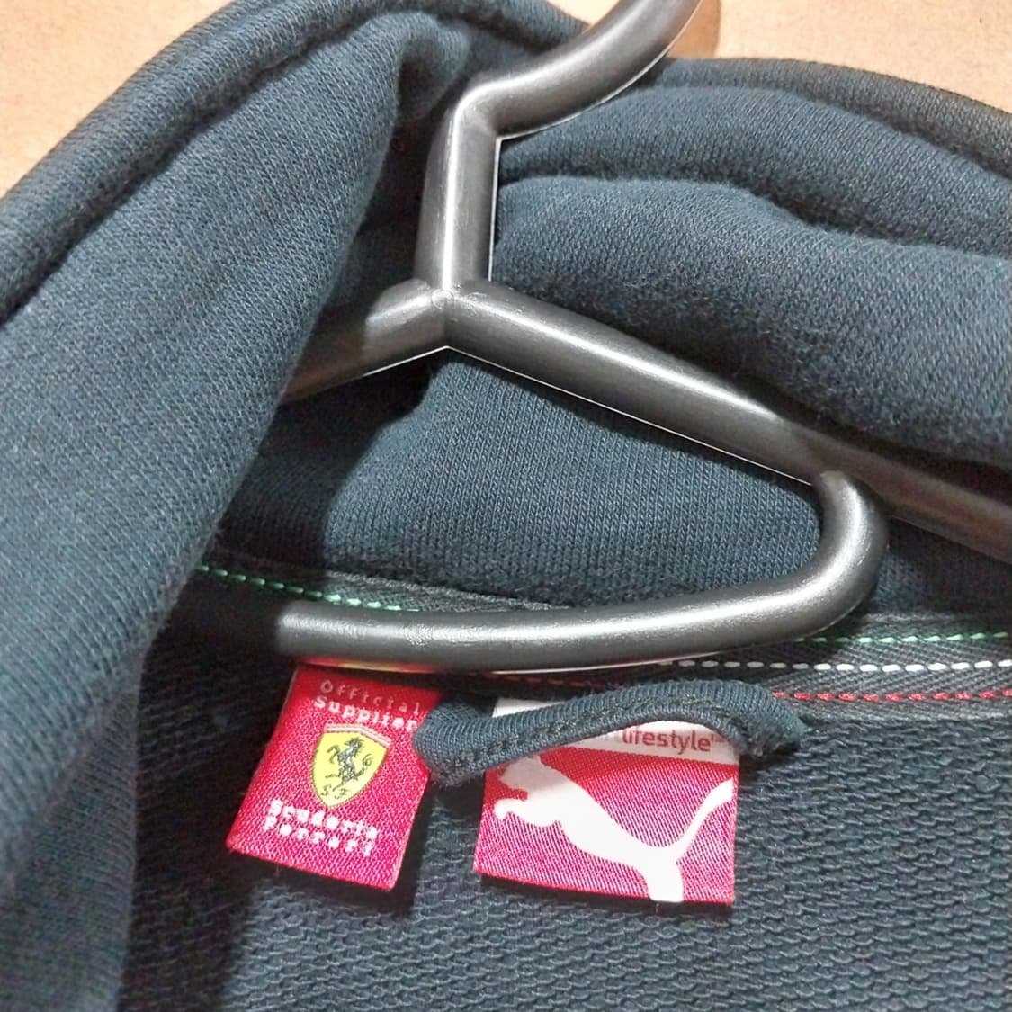 푸마 점퍼 여성M 페라리 상품이미지4