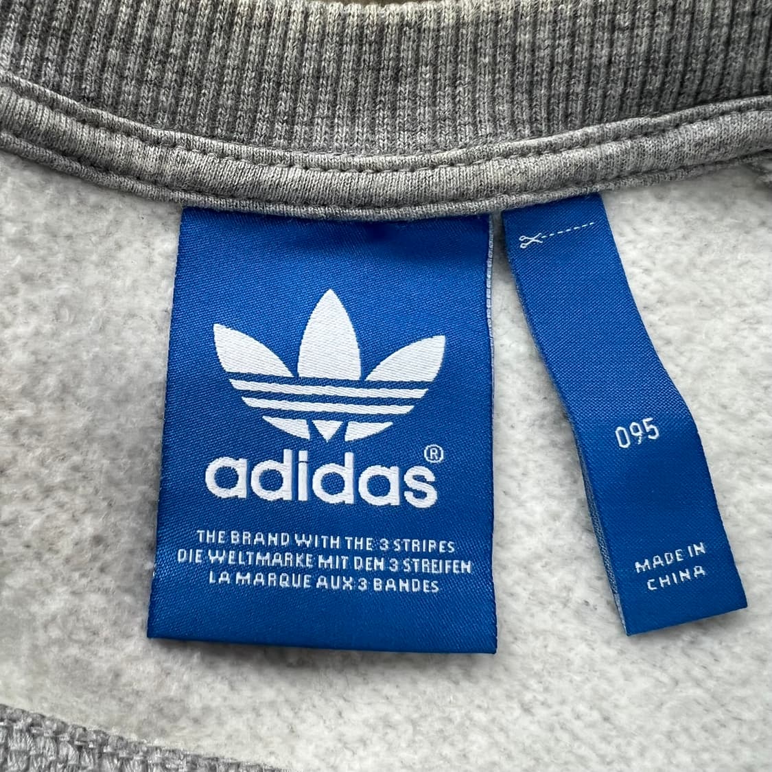 95) 아디다스 트레포일 로고 맨투맨 티셔츠 맨투맨티 스웻셔츠 남녀공용 상품이미지4