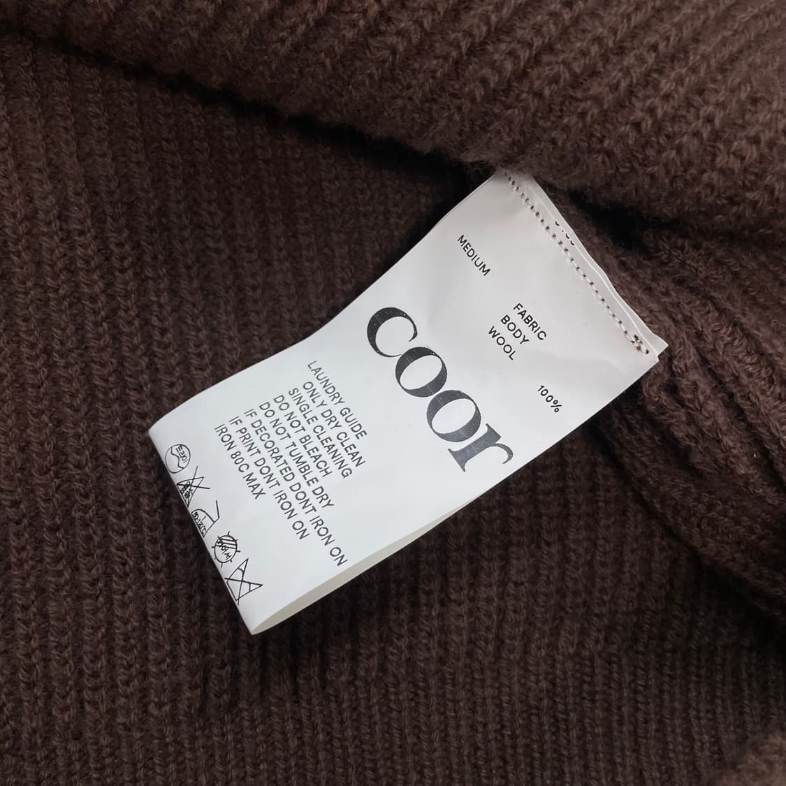 쿠어 Coor 메리노 울 크루넥 니트 브라운 상품이미지5