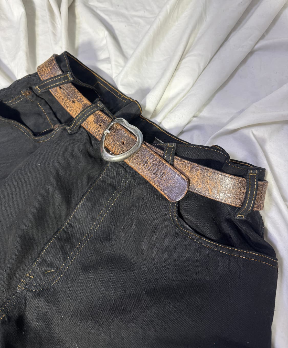 Elle 하트 버클 레더 벨트 상품이미지1