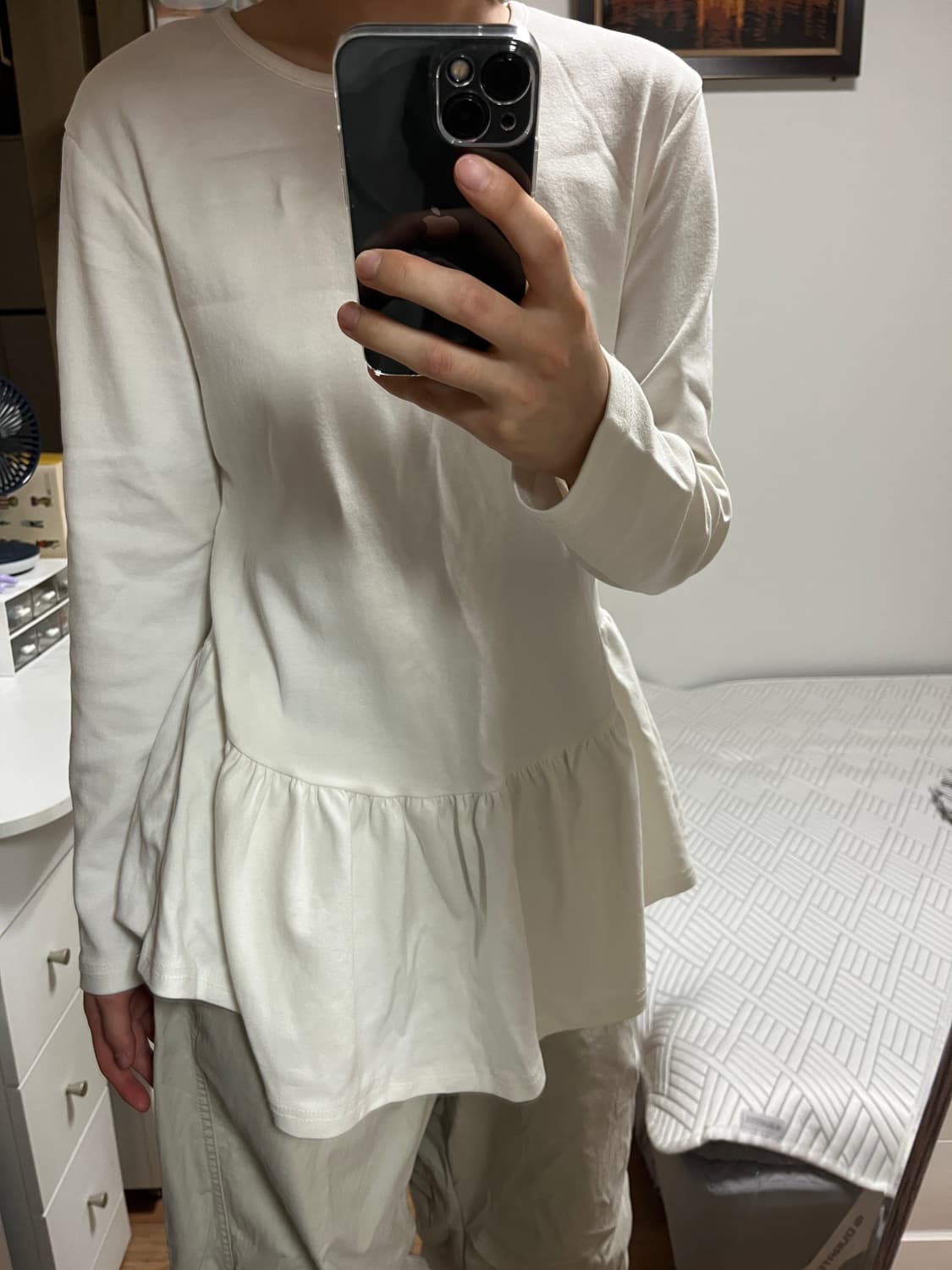 레이어드 프릴 긴팔티 상품이미지3