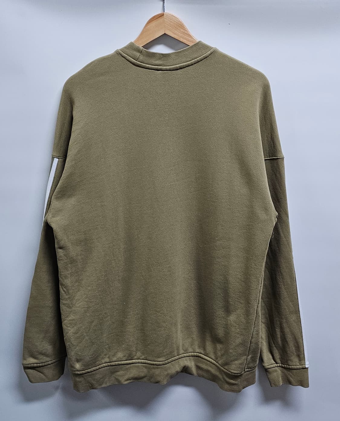 아디다스 락업 크루맨투맨 XL 상품이미지2