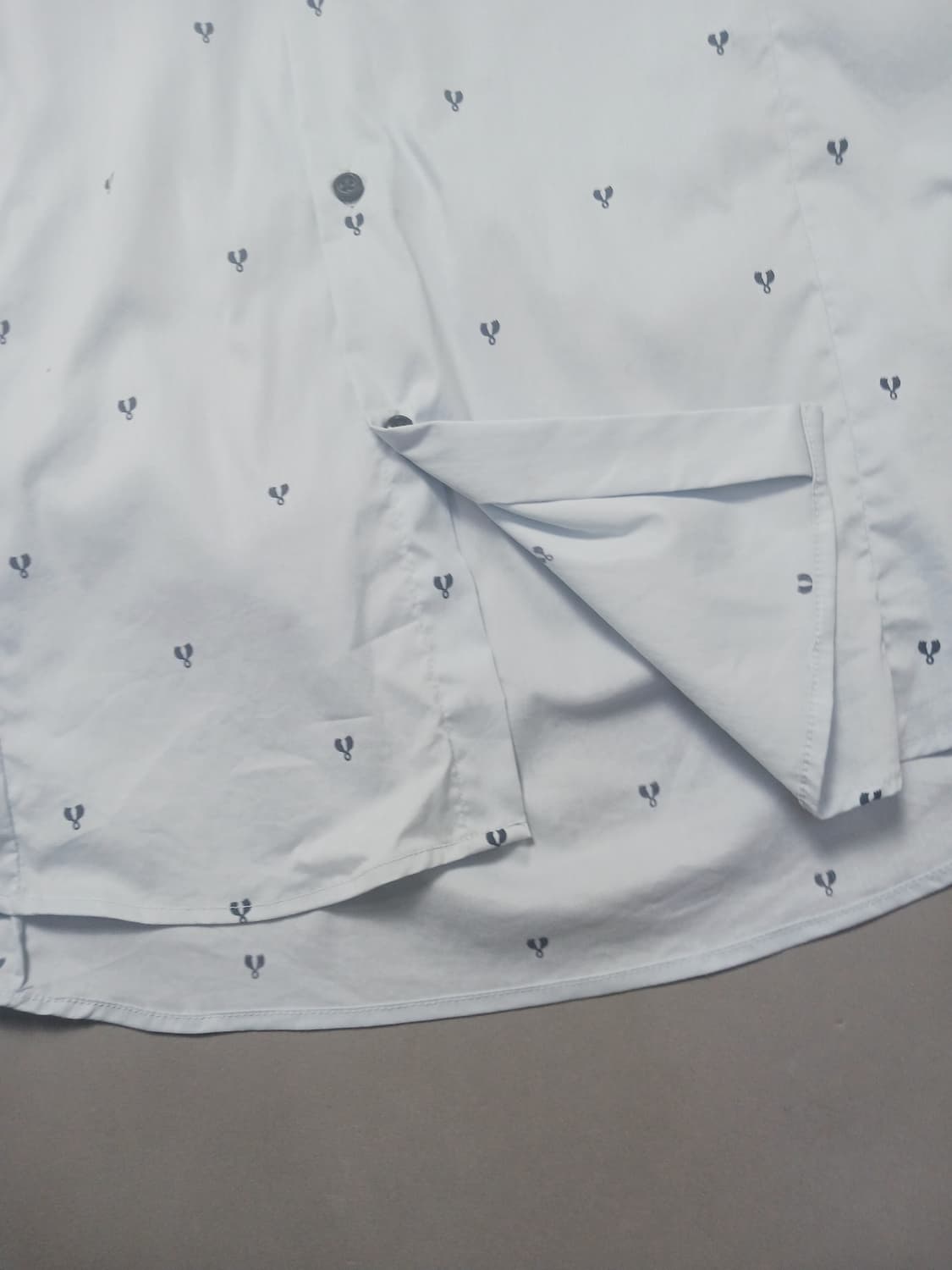 [110] 더클래스 뉴슬림핏 버튼다운 패턴 셔츠 상품이미지4