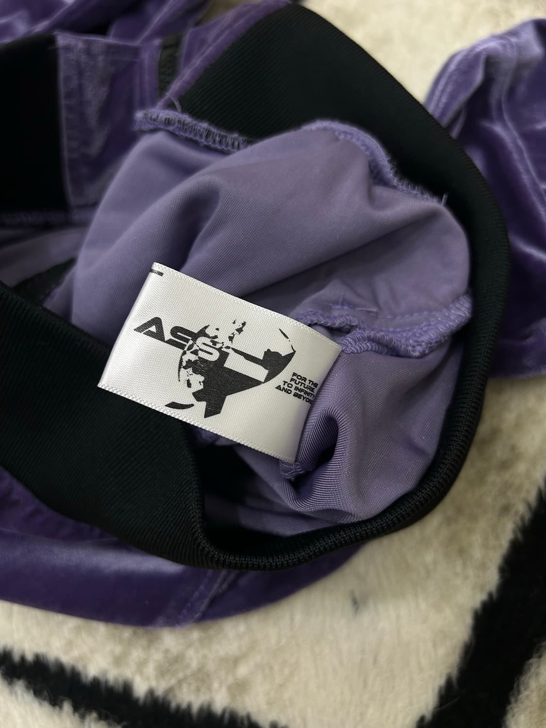 [실측S]어셈블스테이션 벨벳 크롭 후드집업/퍼플 상품이미지5