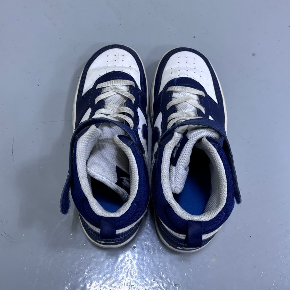 220 나이키 버로우 미드2 스니커즈 0406E 상품이미지1