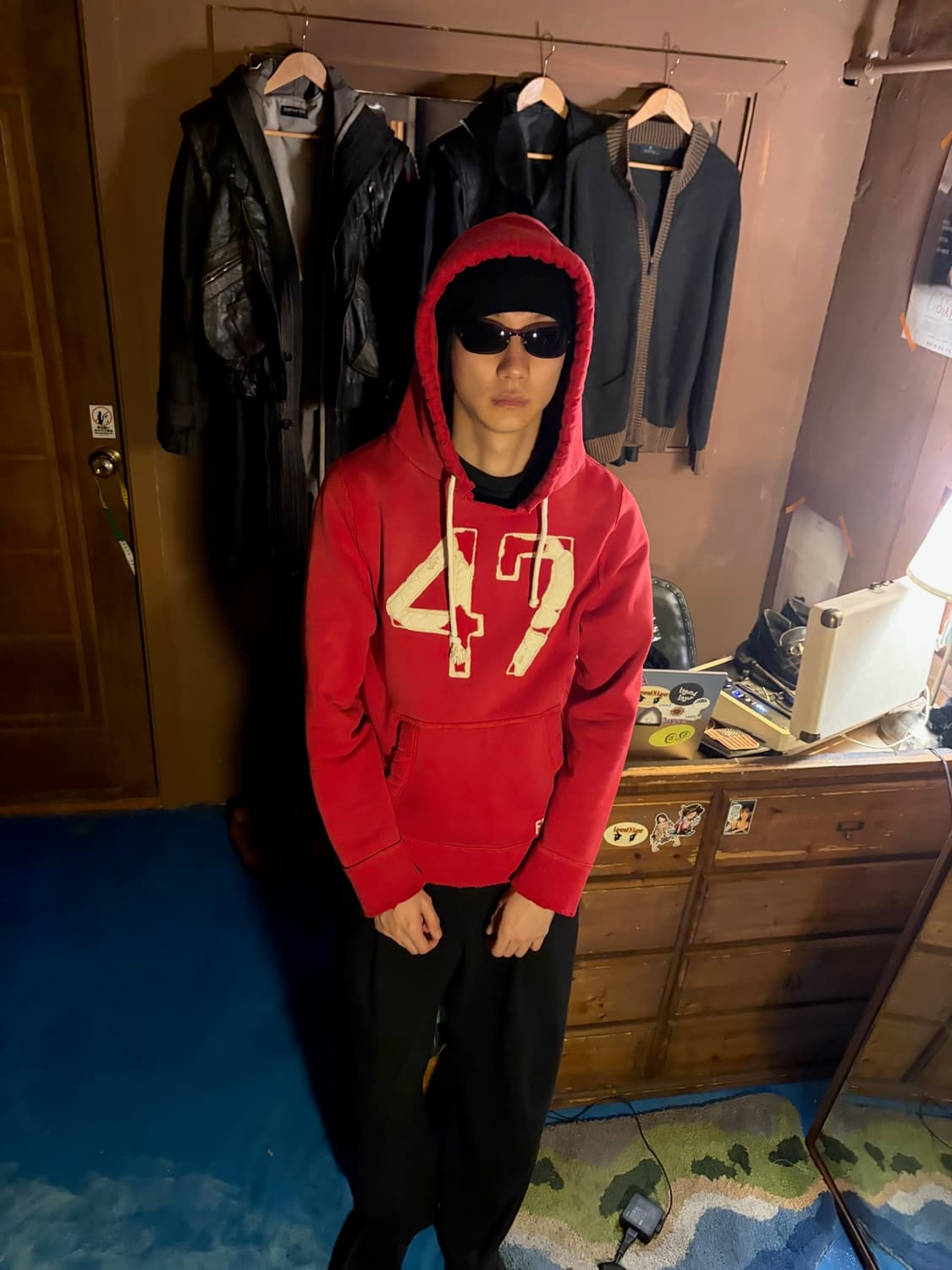 ABERCROMBIE & FITCH DISTRESSED HOODIE 상품이미지1