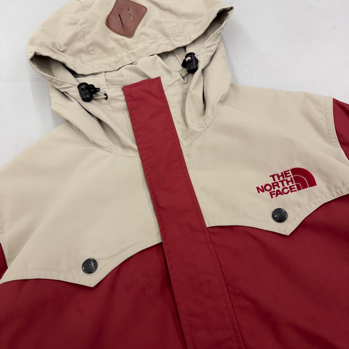 노스페이스 고프코어 화이트라벨 풀오버 바람막이 자켓 상품이미지4