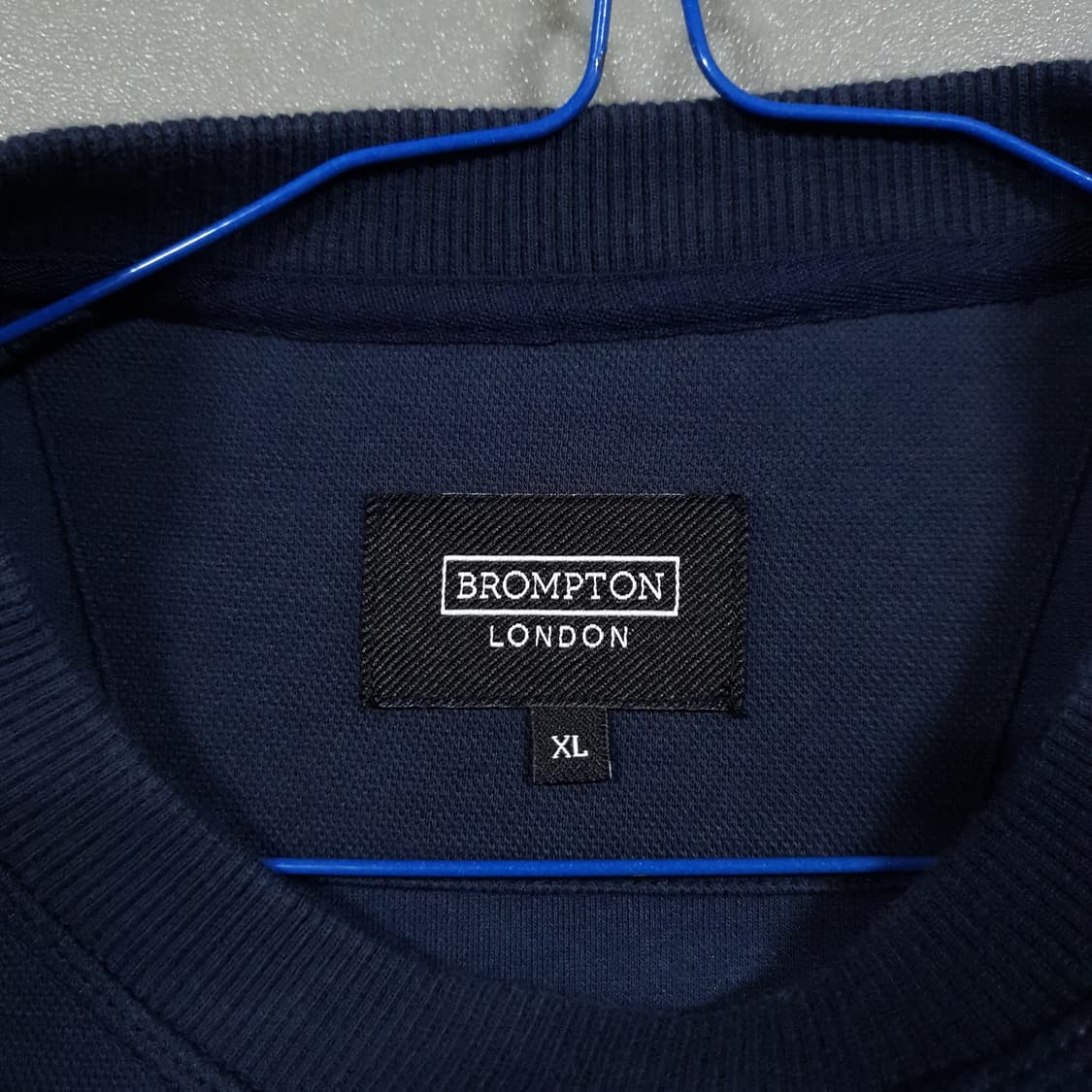 브롬톤 런던 신형 25ss 리플렉티브 엠브로 스웻셔츠 맨투맨 네이비 XL 상품이미지5