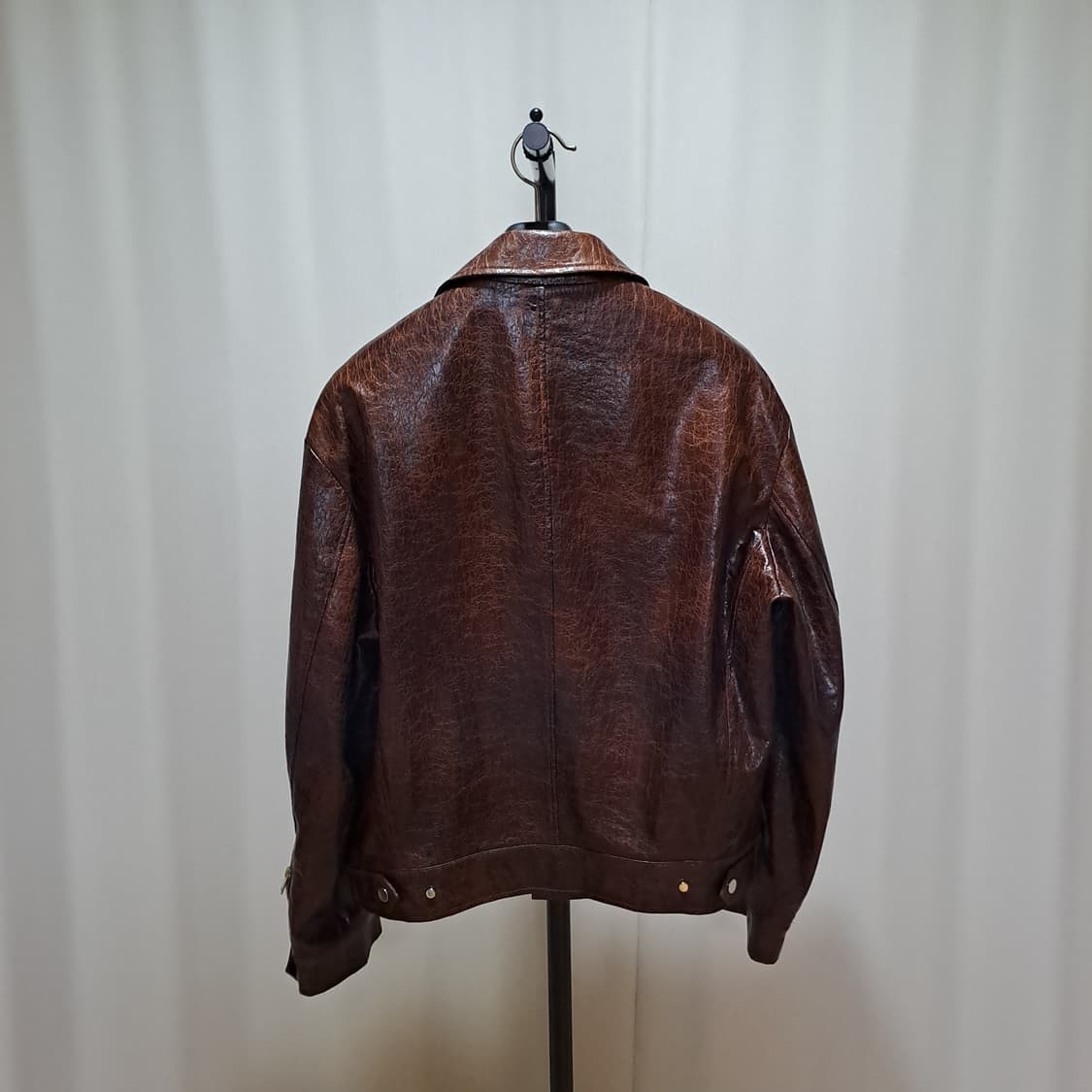 (택포) 노이어 크랙 스킨 크롭 레더자켓 50 B461 상품이미지5