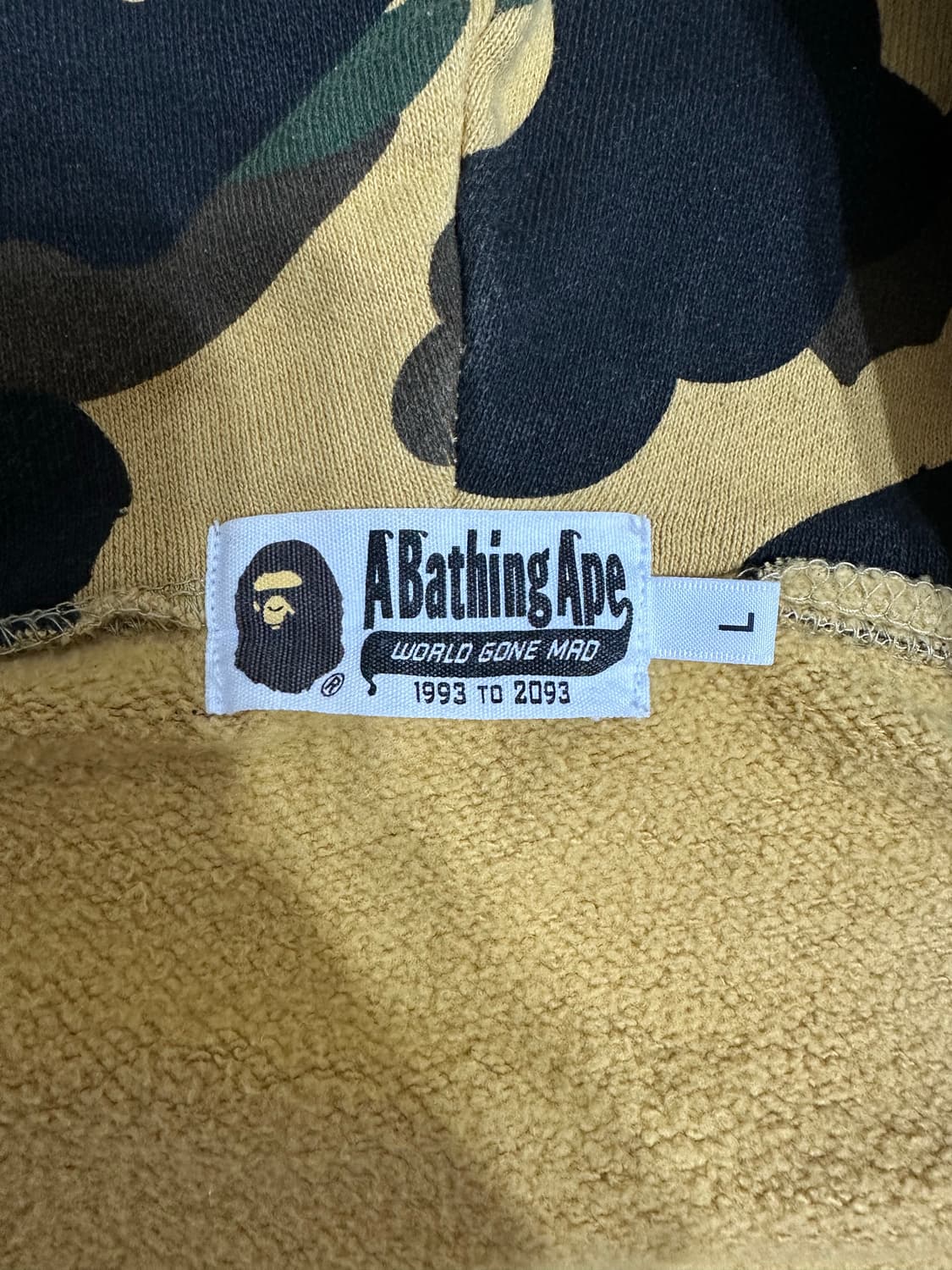 베이프 퍼스트 카모 샤크 풀 집 후드 옐로우 상품이미지5