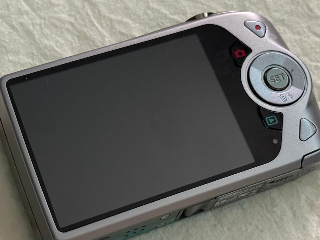 카시오 엑슬림 z2300 디카 민트색상 민트급 상품이미지3