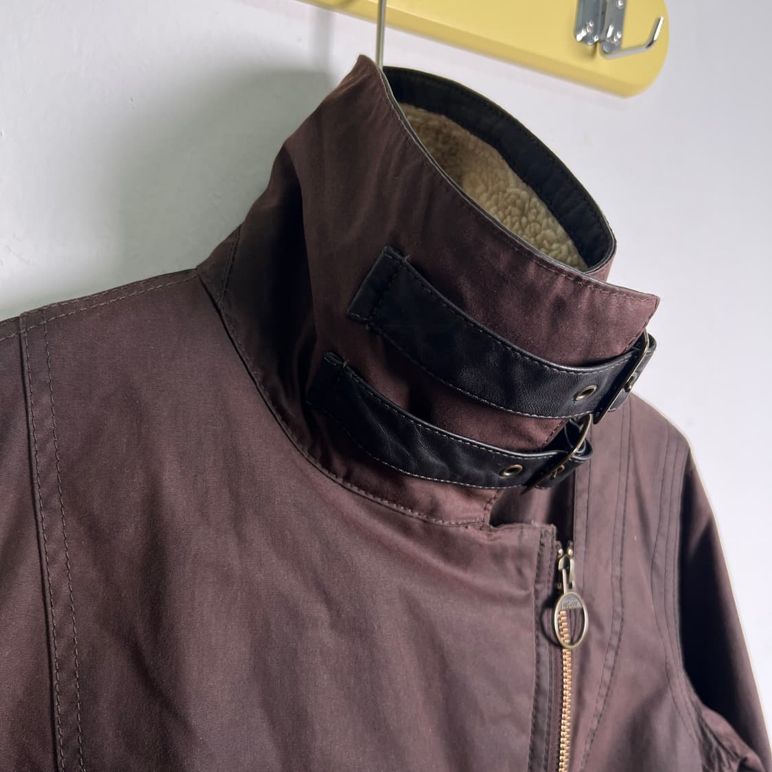 바버 오디넌스 무스탕 왁스 자켓 34 상품이미지8