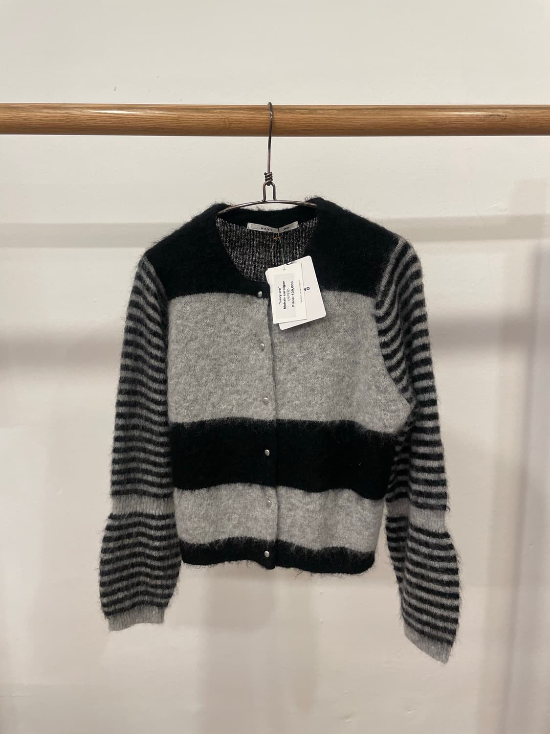 navy.wo mohair cardigan(새제품) 상품이미지1