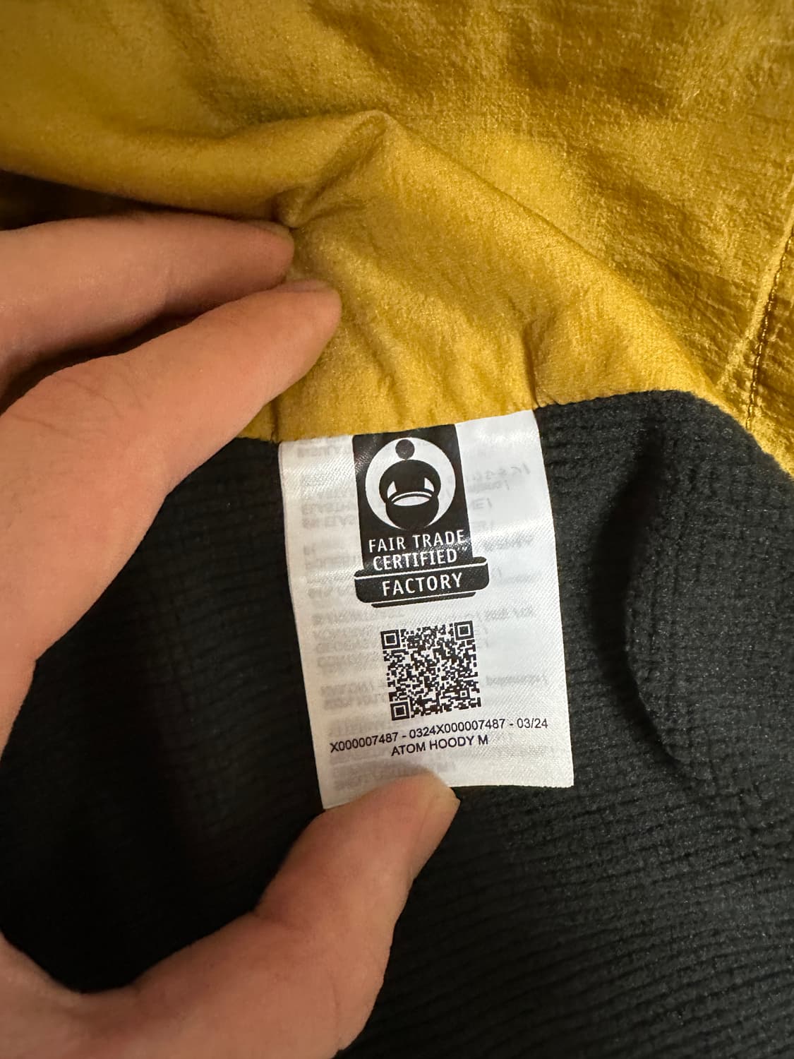 아크테릭스 아톰 lt 후디 24k 블랙 상품이미지3