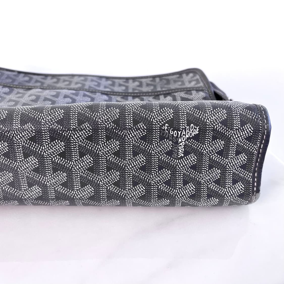 [B급/정품] 고야드 쥬방스 GM 클러치 백 가방 그레이 키링 포함 상품이미지7