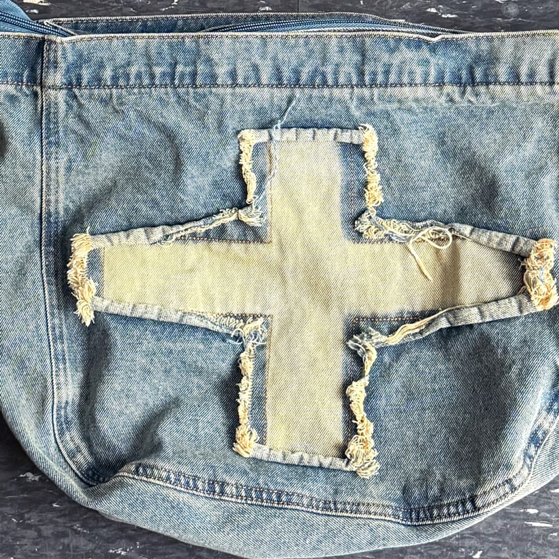 우편함 패치 데님 크로스백 상품이미지5