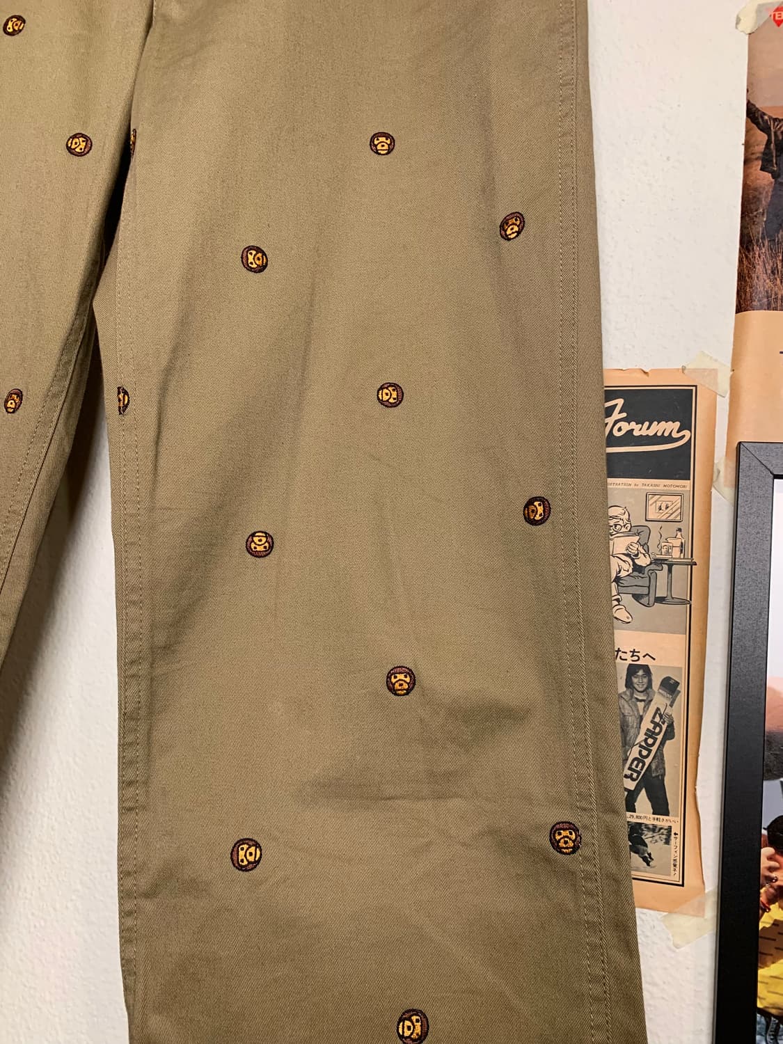 베이프 마일로 자수 치노팬츠 상품이미지4