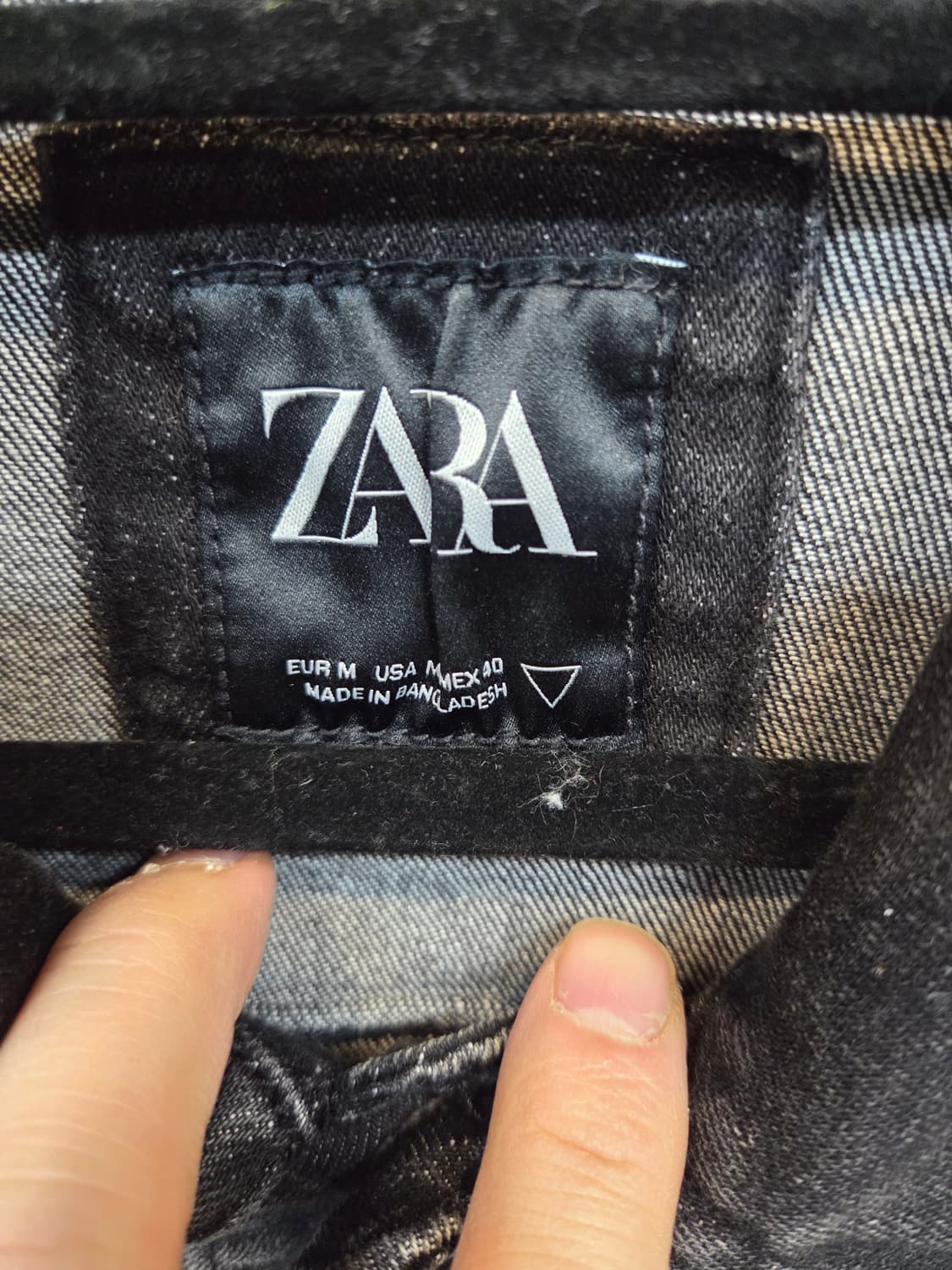 자라 빈티지 워싱 블랙 데님자켓 M 상품이미지4