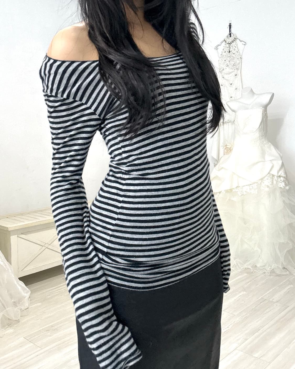 Black and gray stripe long sleeve  상품이미지1