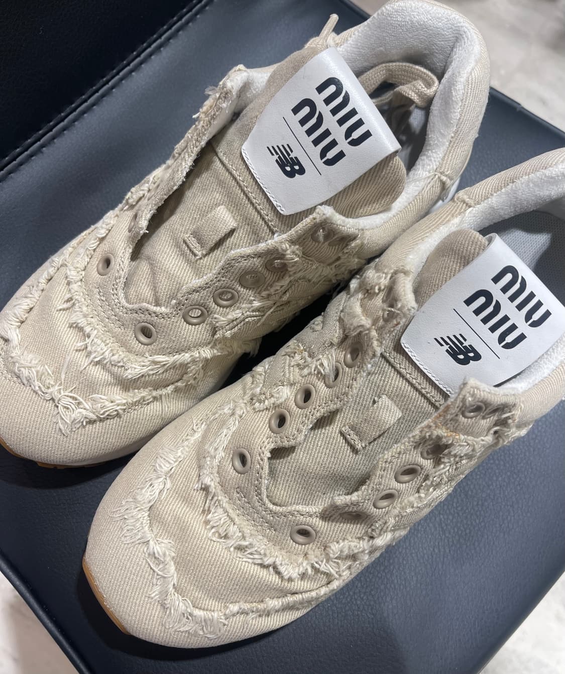 뉴발란스x미우미우 상품이미지6
