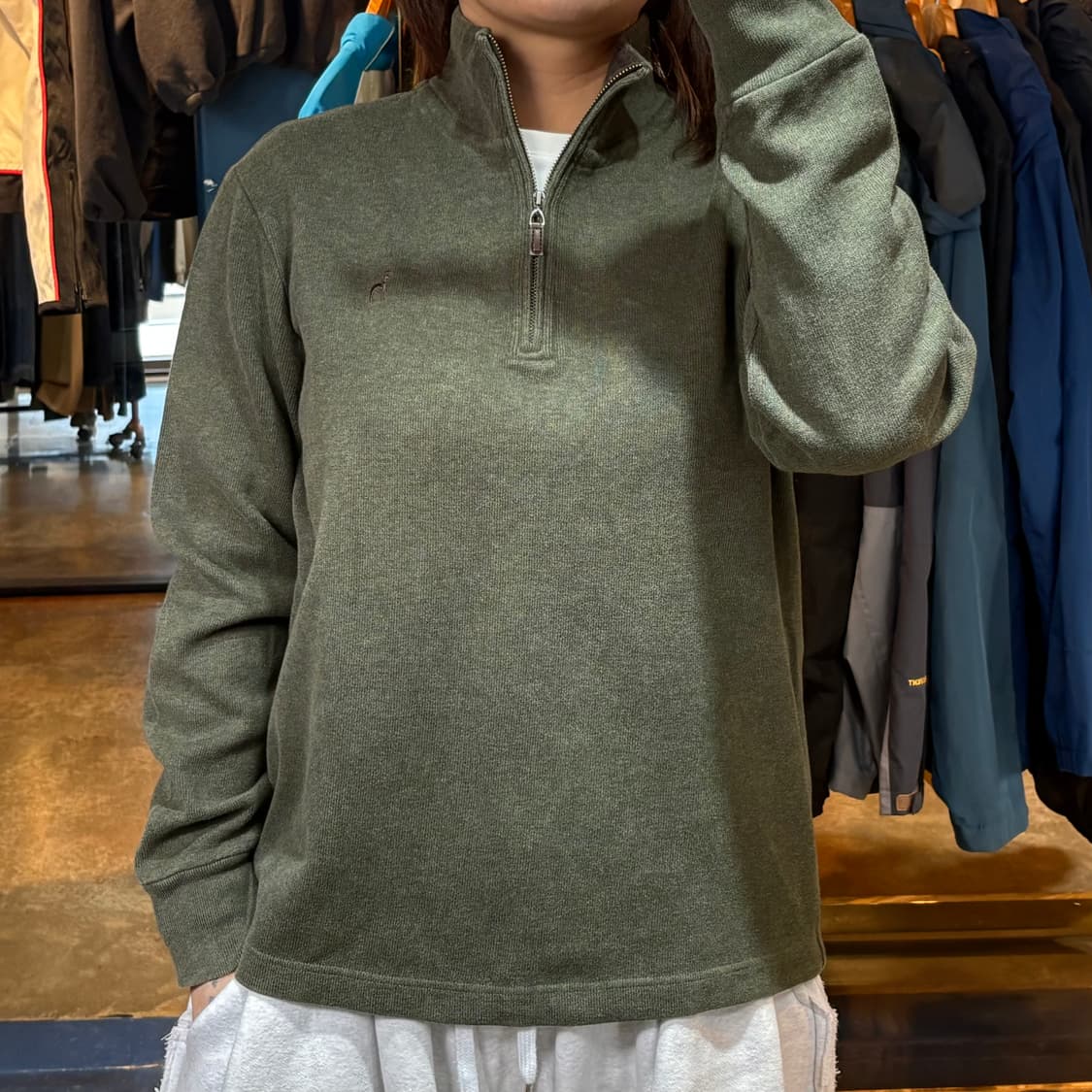 헤지스 그린 반집업 니트 상품이미지1