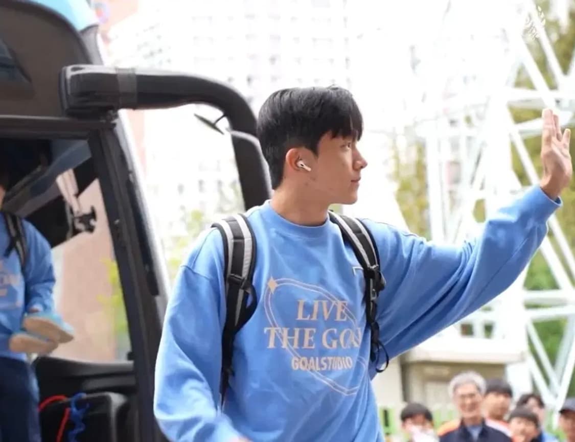 골스튜디오 맨투맨 상품이미지3