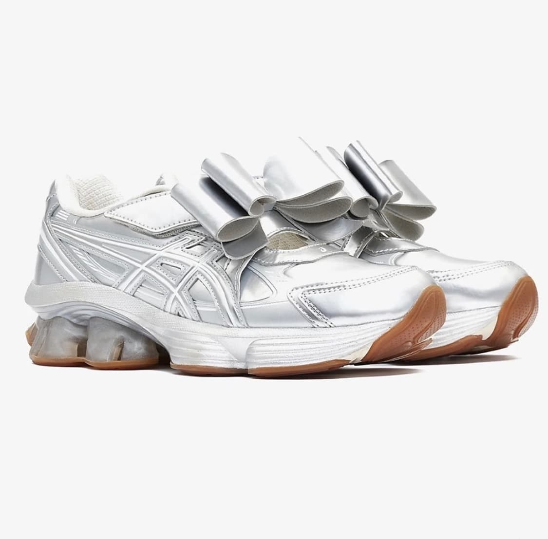 아식스 x 슈슈통 젤 키네틱 플루언트 퓨어 실버 화이트 상품이미지1