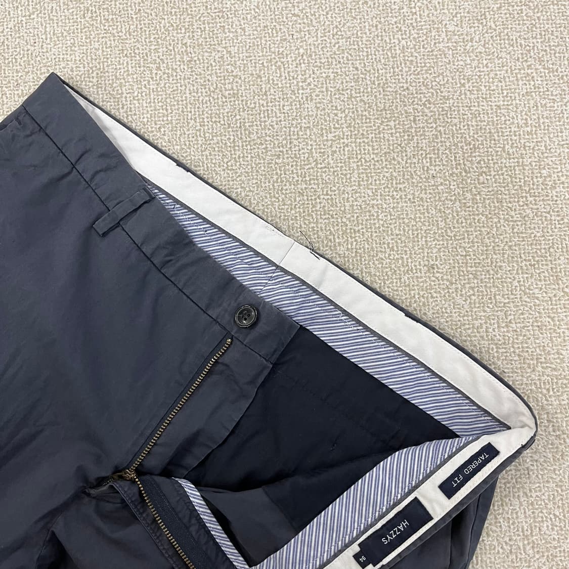 94 헤지스 테이퍼드핏 치노팬츠 면바지 0128M 상품이미지2