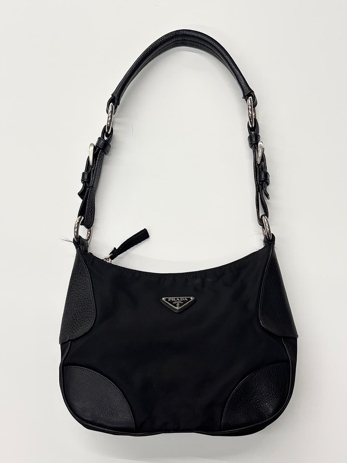 Prada 프라다 포코노 아일렛 호보백 상품이미지5