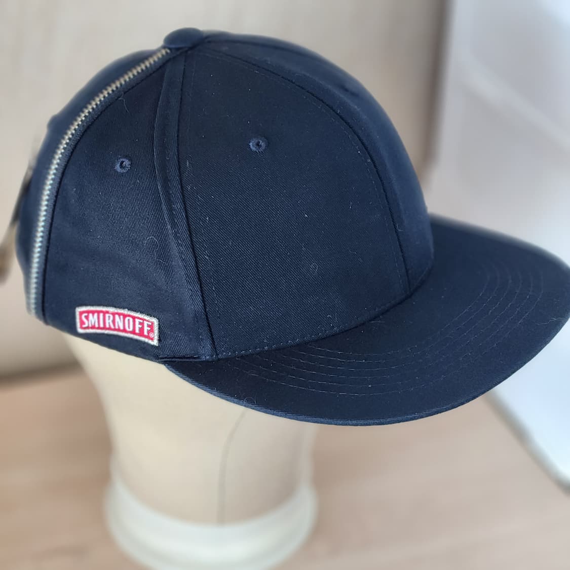 P2-3:🧢 스미노프 × 햇츠온 한정판 콜라보 캡 | 지퍼디테일+레어템 상품이미지5