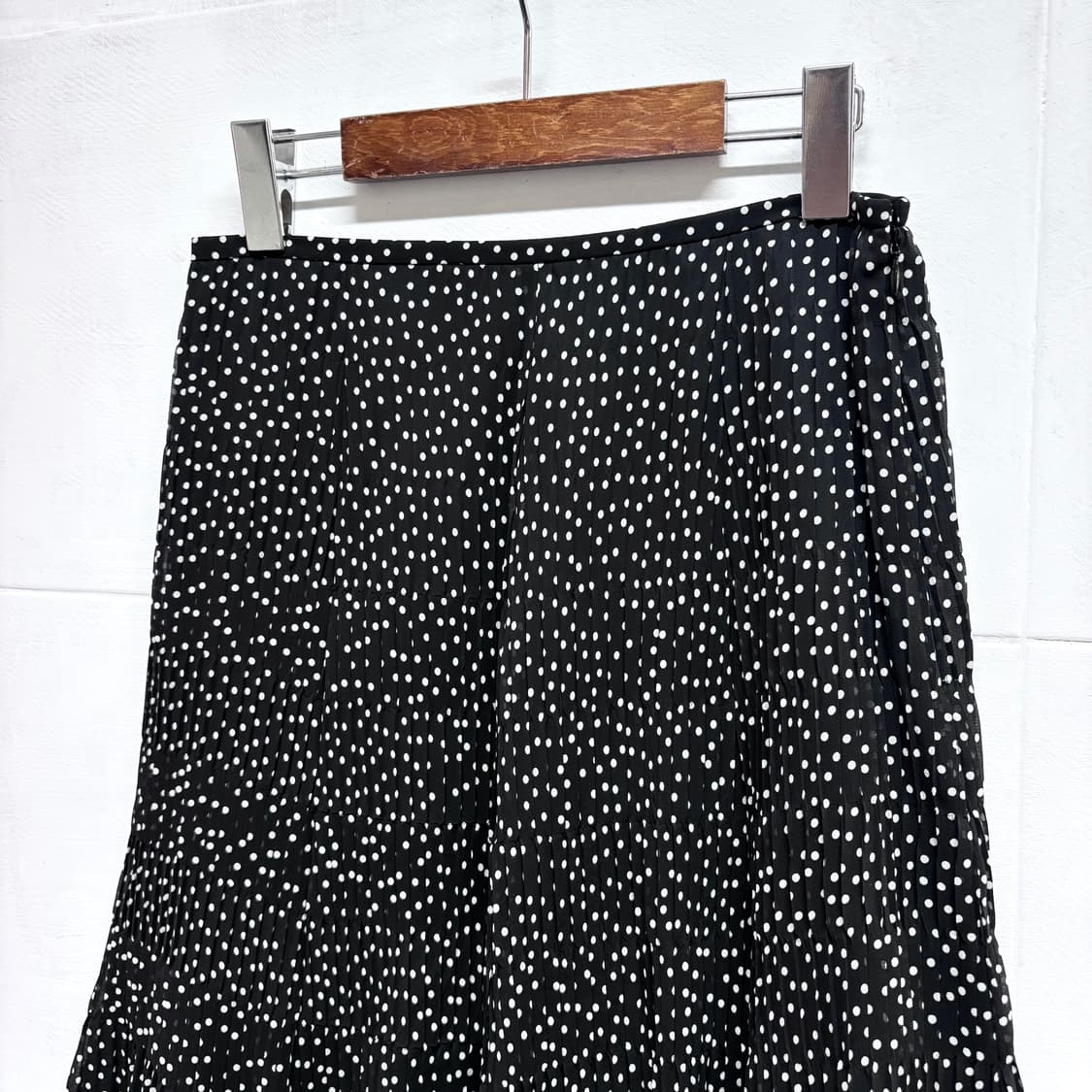 MADAM JOCONDE 도트 땡땡이 주름 플리츠 미디 스커트  JPN  상품이미지2