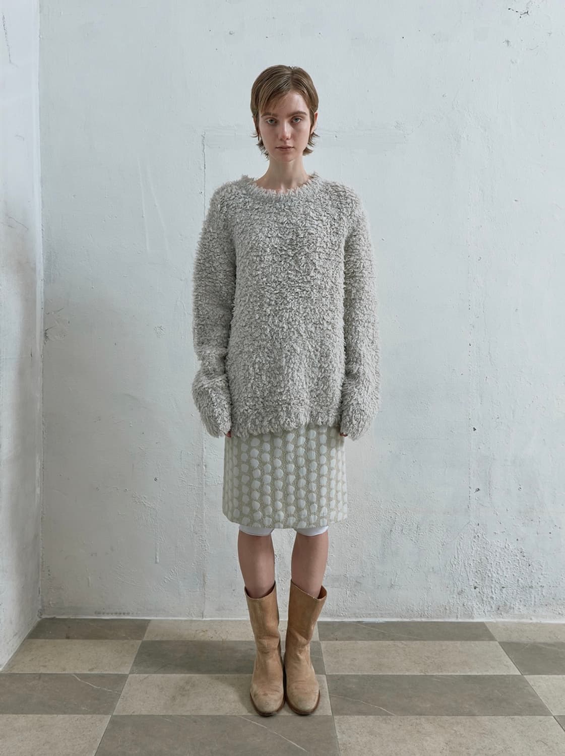 낫띵에브리띵 오버사이즈 퍼지 니트 그레이 아이보리 상품이미지1