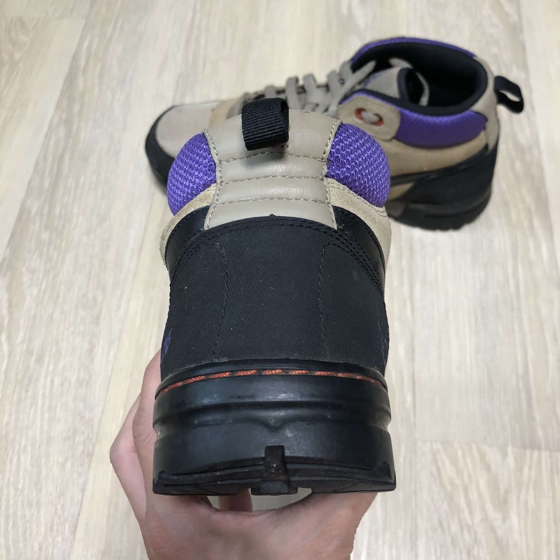 (260) 00's 나이키 NIKE ACG 파이로 클라스트 미드 베이지 상품이미지4
