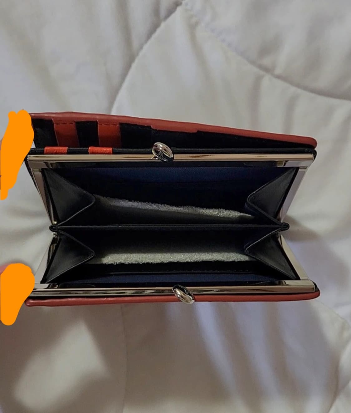 비비안웨스트우드 TREES SAVE LIVES 지갑 상품이미지9