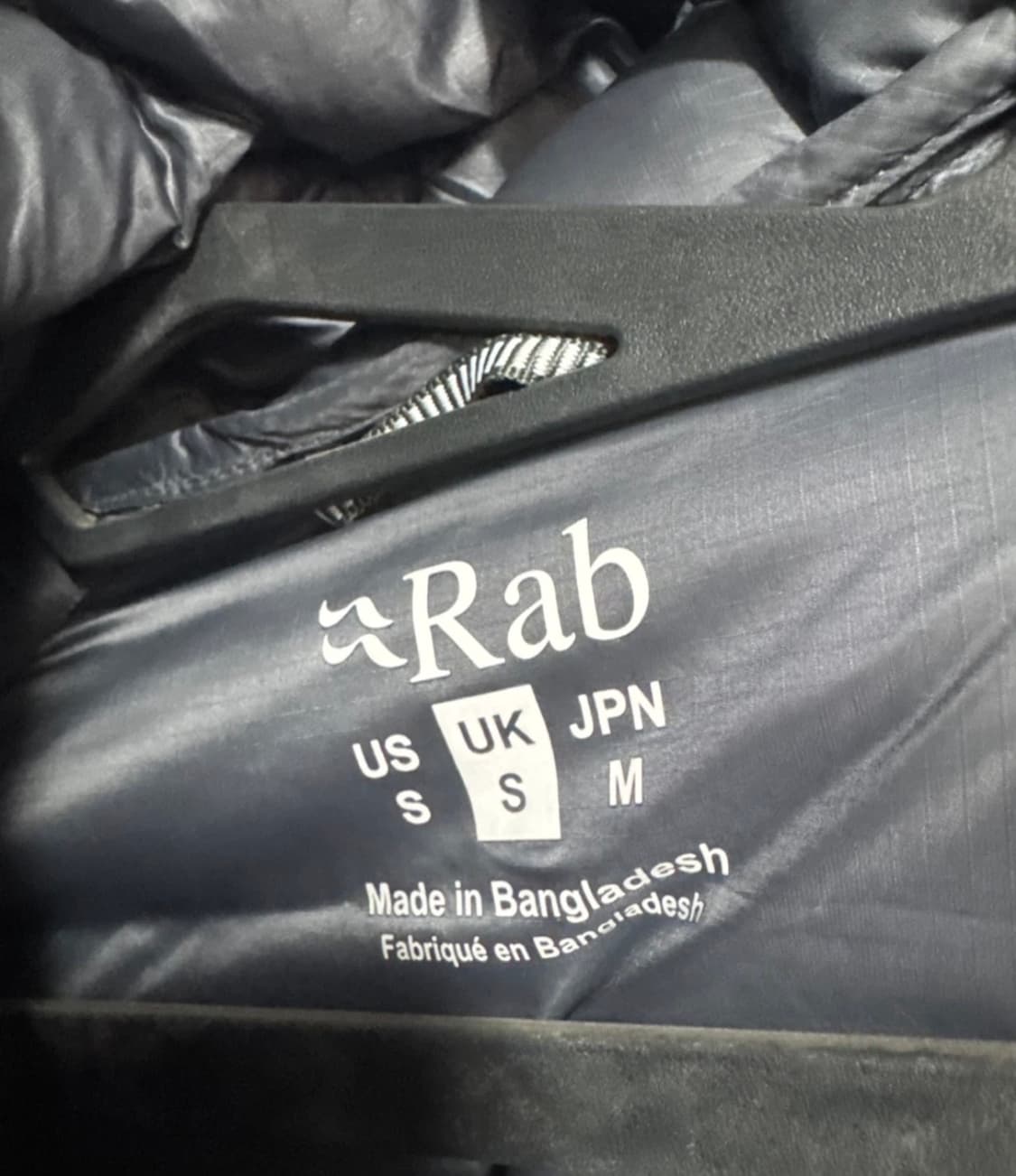 랩 시러스 알파인 경량패딩 블랙 M 상품이미지3