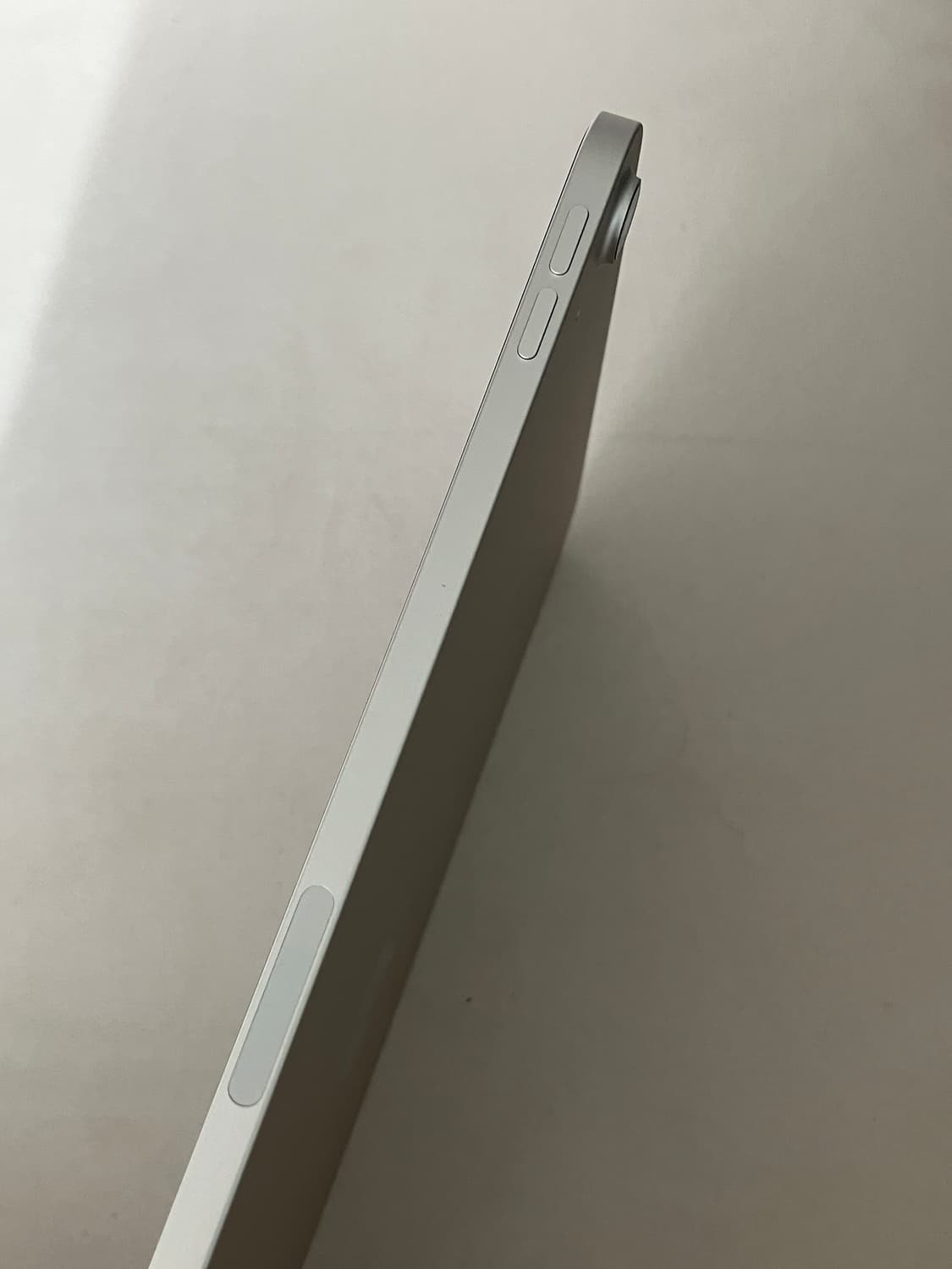 S급)아이패드 에어5세대  + 애플펜슬 2세대 + 로지텍 키보드 + 블루 상품이미지4