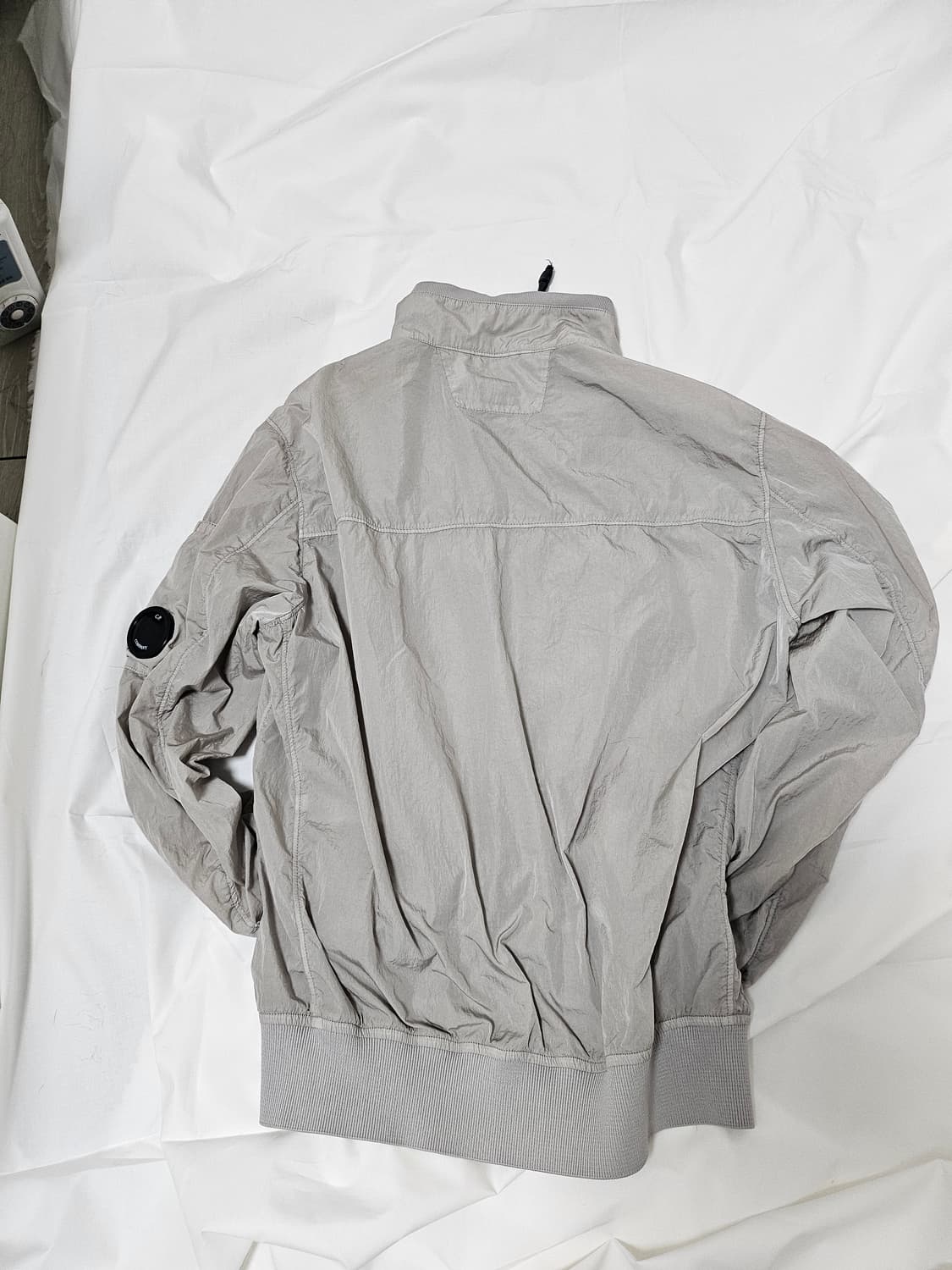 C.P컴퍼니 바람막이 M 상품이미지2