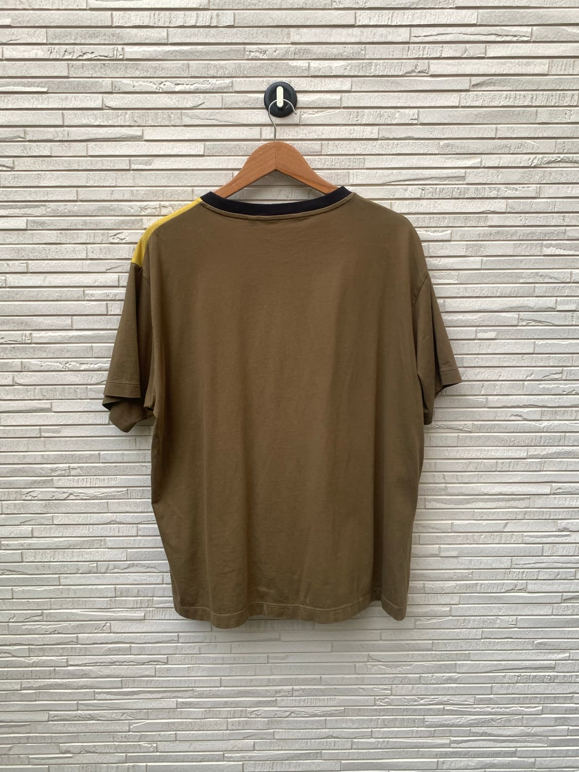 마르니 유니클로 컬러블록 반팔 티셔츠 (Mustard) 상품이미지8