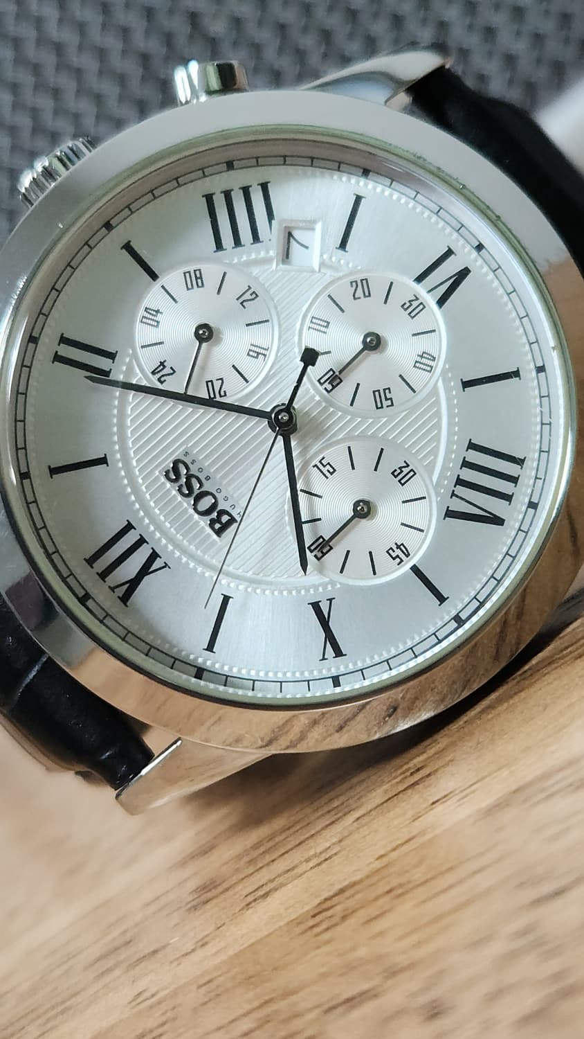 # 휴고보스 크로노 가죽밴드 남성명품 시계 급처 상품이미지5