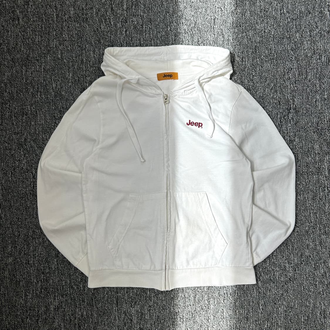 Jeep 화이트 로고 후드집업 상품이미지1