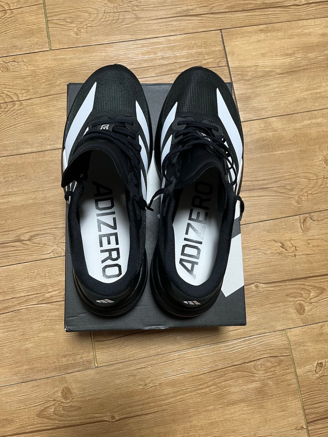 아디제로 evo sl 상품이미지2