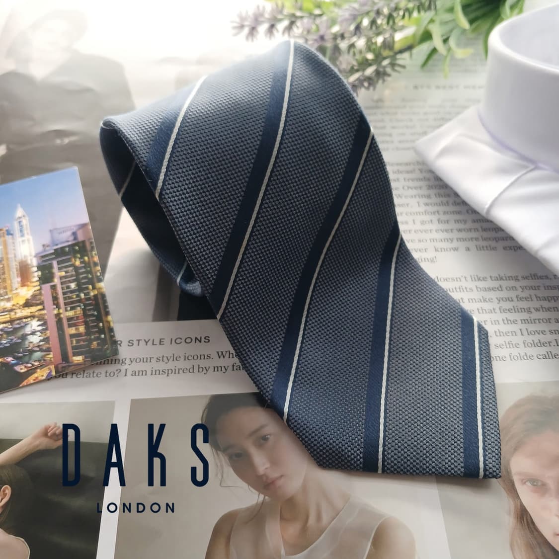 닥스 실크 네이비 스트라이프 슬림 넥타이 7.8cm A+등급 A18766 상품이미지1