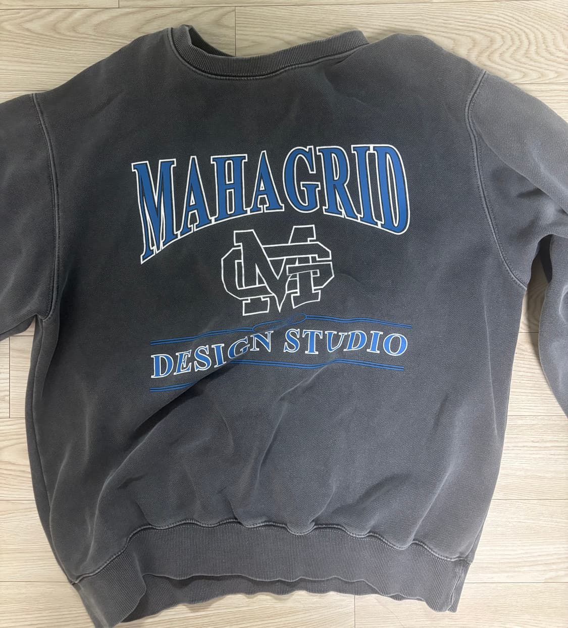 마하그리드 기모 맨투맨 상품이미지1