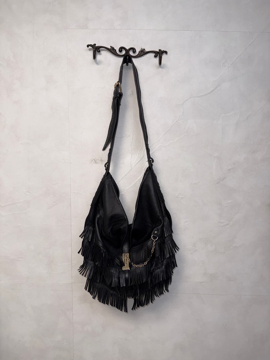 Black western fringe chain buckle bag 상품이미지1