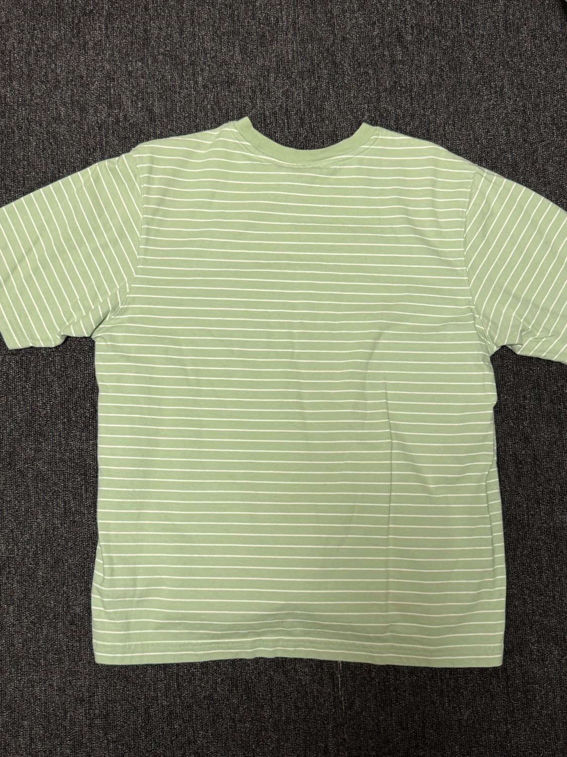 [M] 스투시 핀 스트라이프 숏슬리브 크루 그린 반팔티 상품이미지2