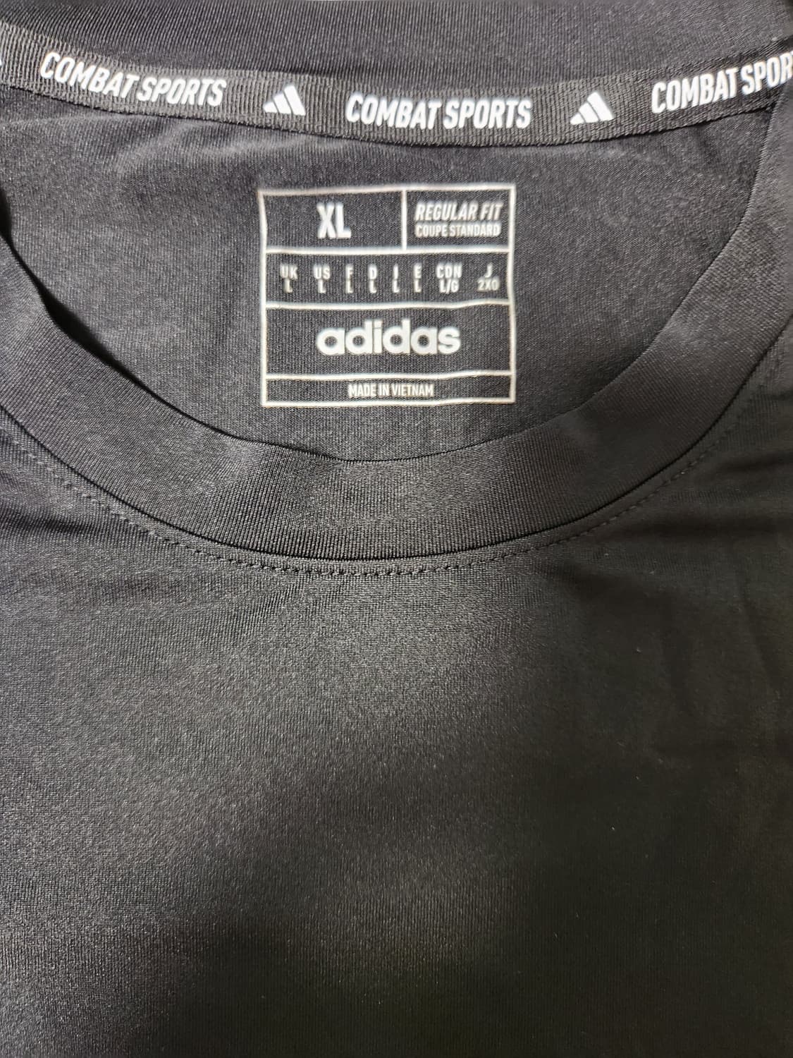 아디다스 마샬아츠 기능성 반팔티 사이즈xl

오염 하자 없이 깨끗해요^^ 상품이미지2